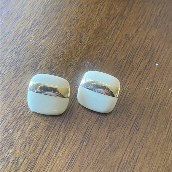 Assorted Gold and Silver Jewelry Collection - Picture 5 of 5